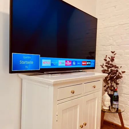 B E D & A G E D E S I G N -small- Wunderschoenes Mit Bad - Rechnungserstellung Fuer Geschaeftsreisende & Firmen * Hünxe