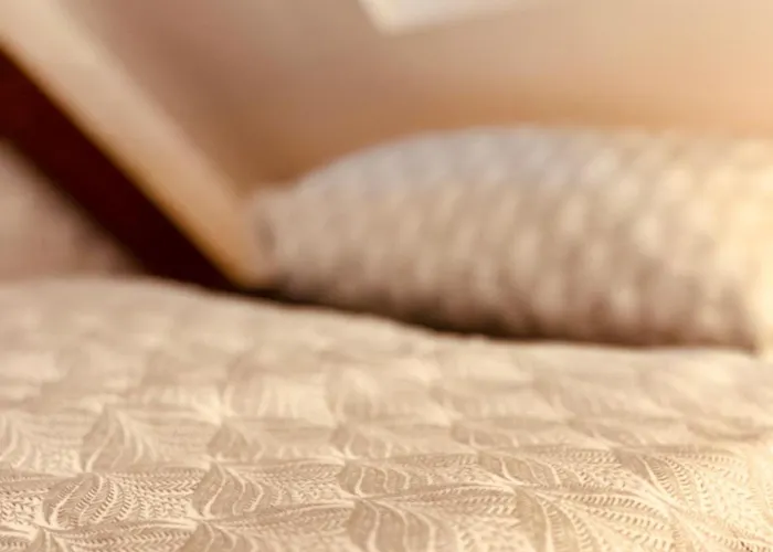 شقة B E D & A G E D E S I G N -small- Wunderschoenes Mit Bad - Rechnungserstellung Fuer Geschaeftsreisende & Firmen Hünxe