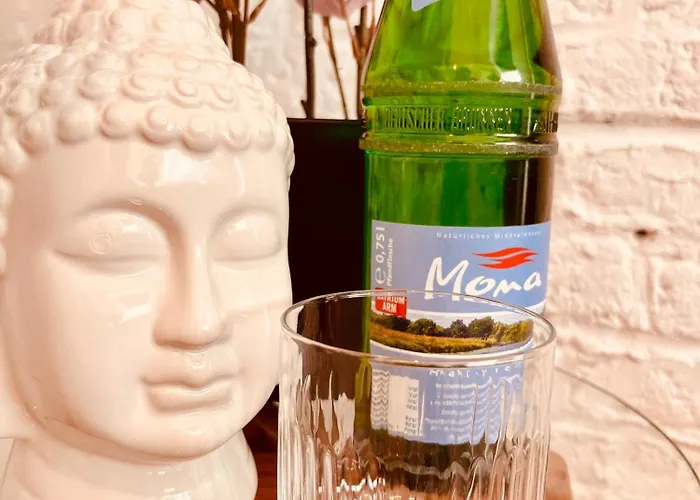 B E D & A G E D E S I G N -small- Wunderschoenes Mit Bad - Rechnungserstellung Fuer Geschaeftsreisende & Firmen *